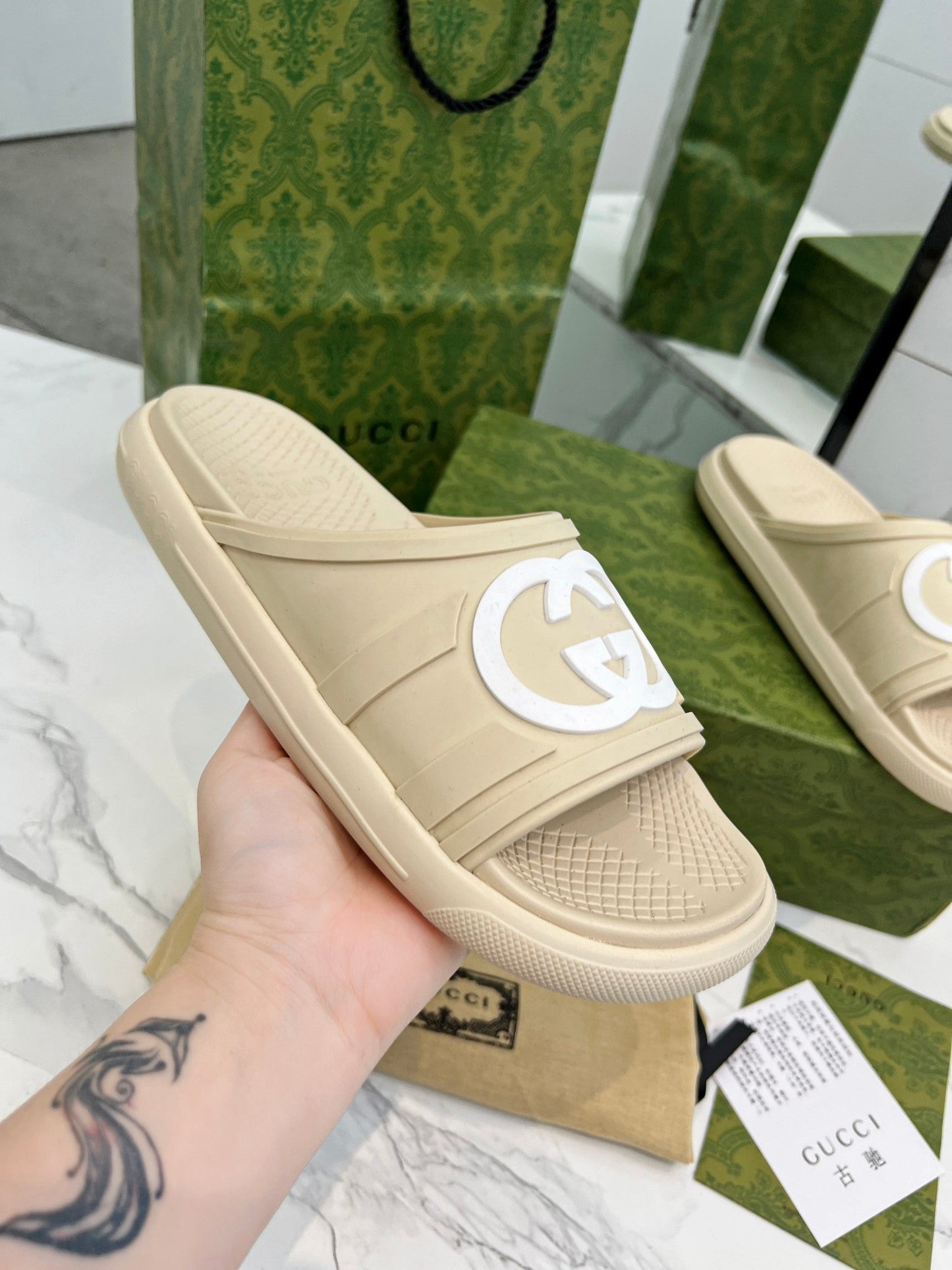 PLATFORM SLIPPERS IN SAND BROWN IMPORTED TPU - 35