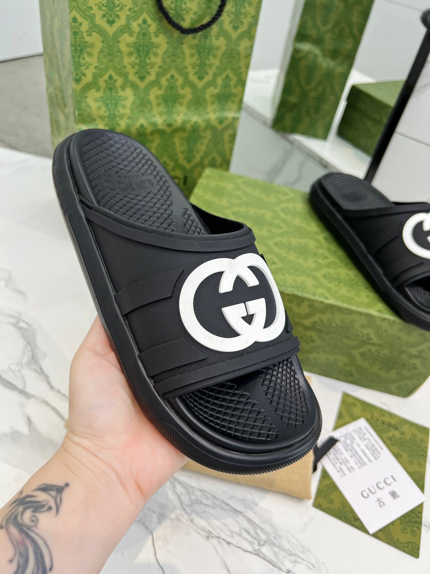 PLATFORM SLIPPERS IN BLACK IMPORTED TPU - 35