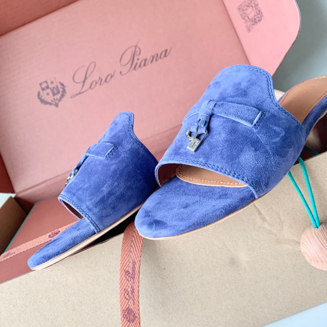 Summer Charms Sandals in Purple Suede - 35