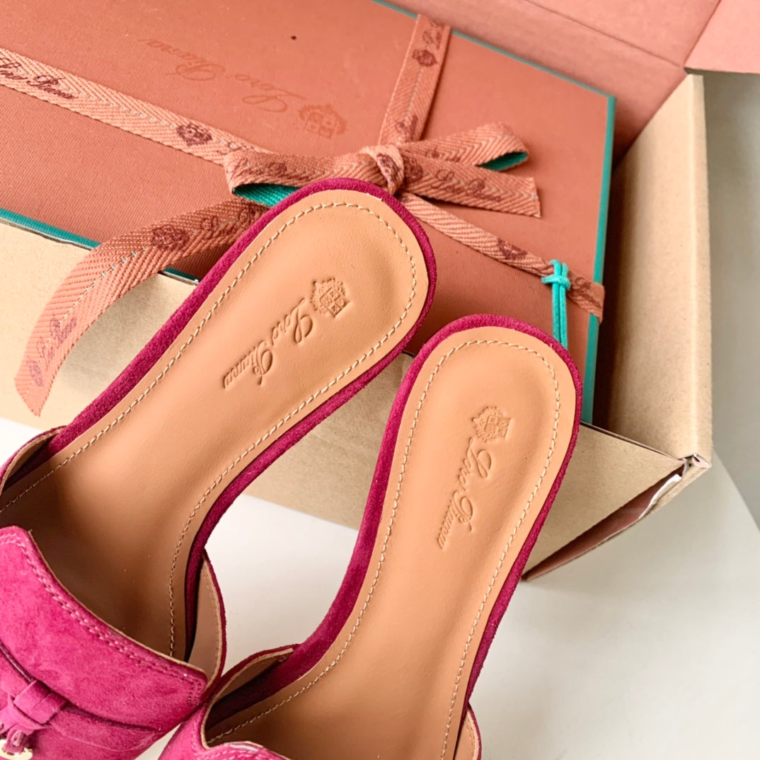 Summer Charms Sandals in Wine Suede - 35