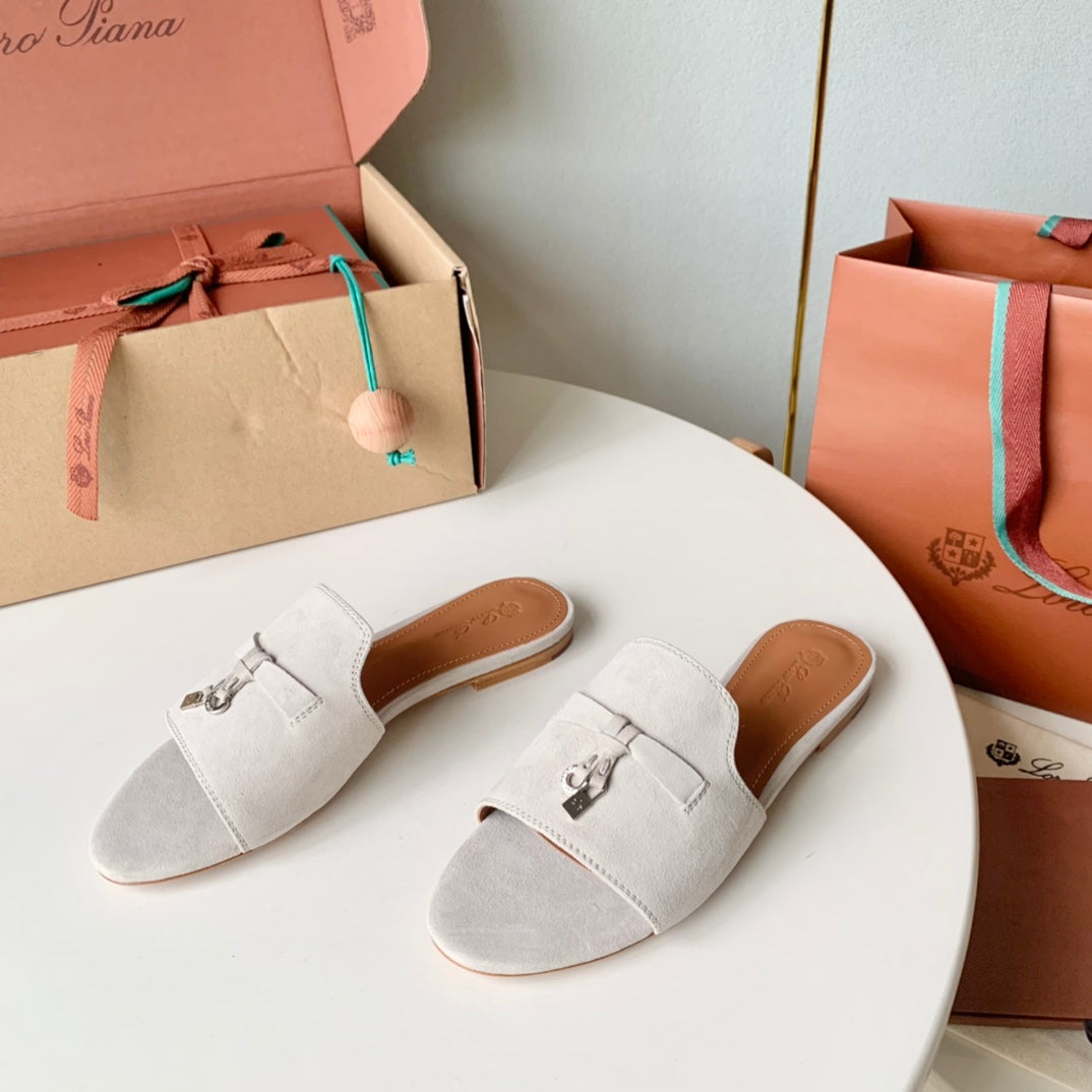 Summer Charms Sandals in White Suede - 35