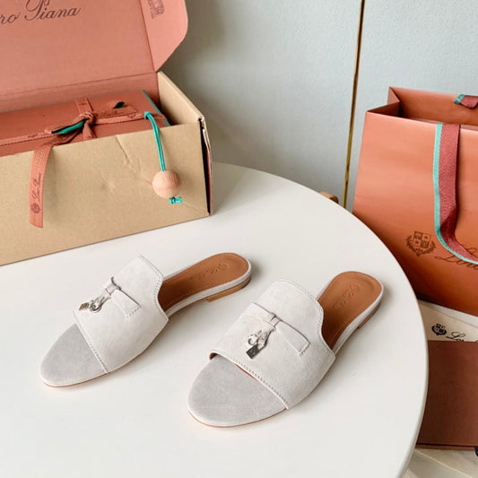 Summer Charms Sandals in White Suede - 35