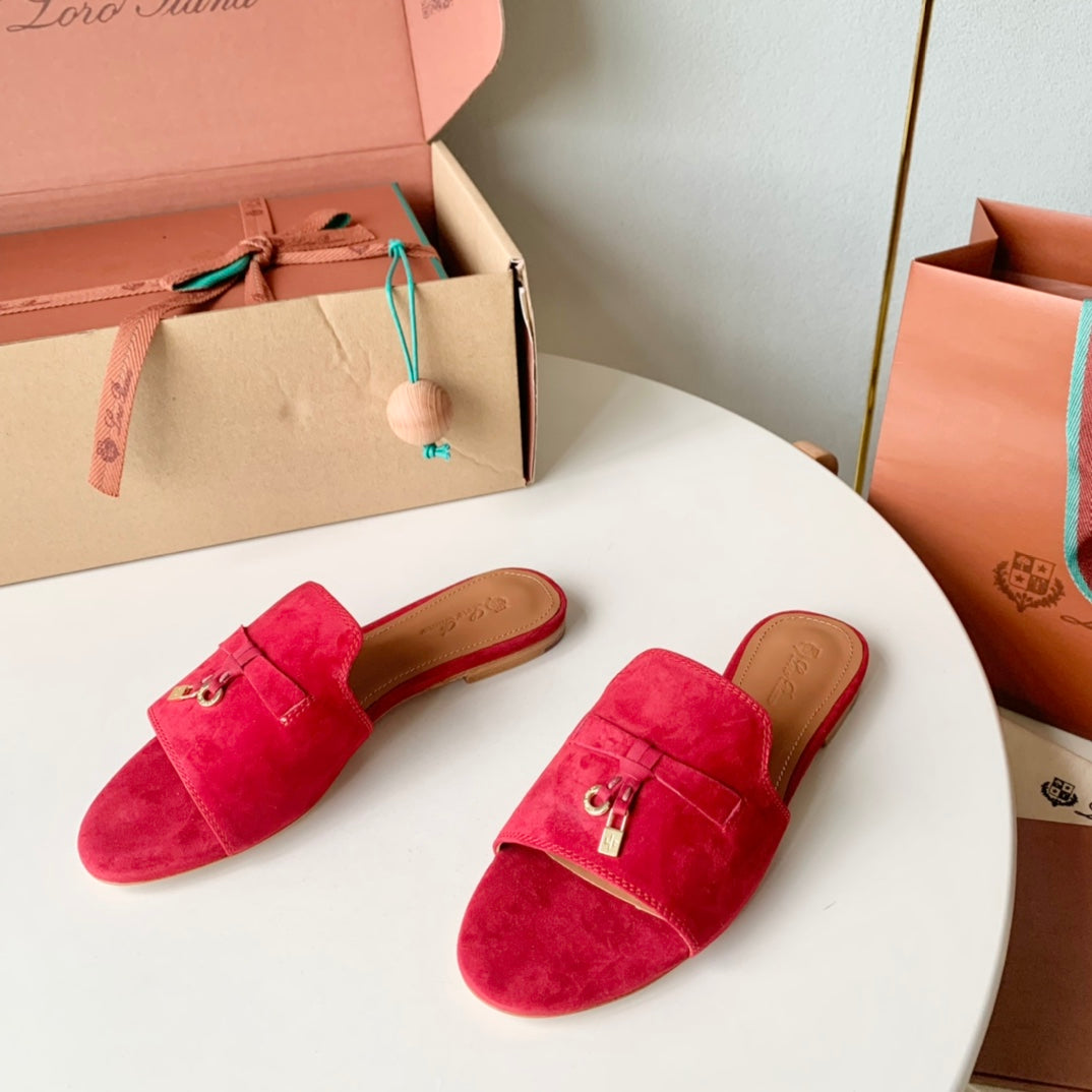 Summer Charms Sandals in Red Suede - 35