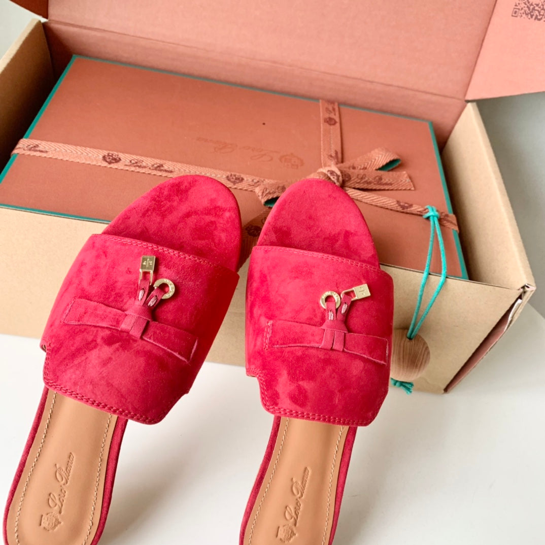 Summer Charms Sandals in Red Suede - 35