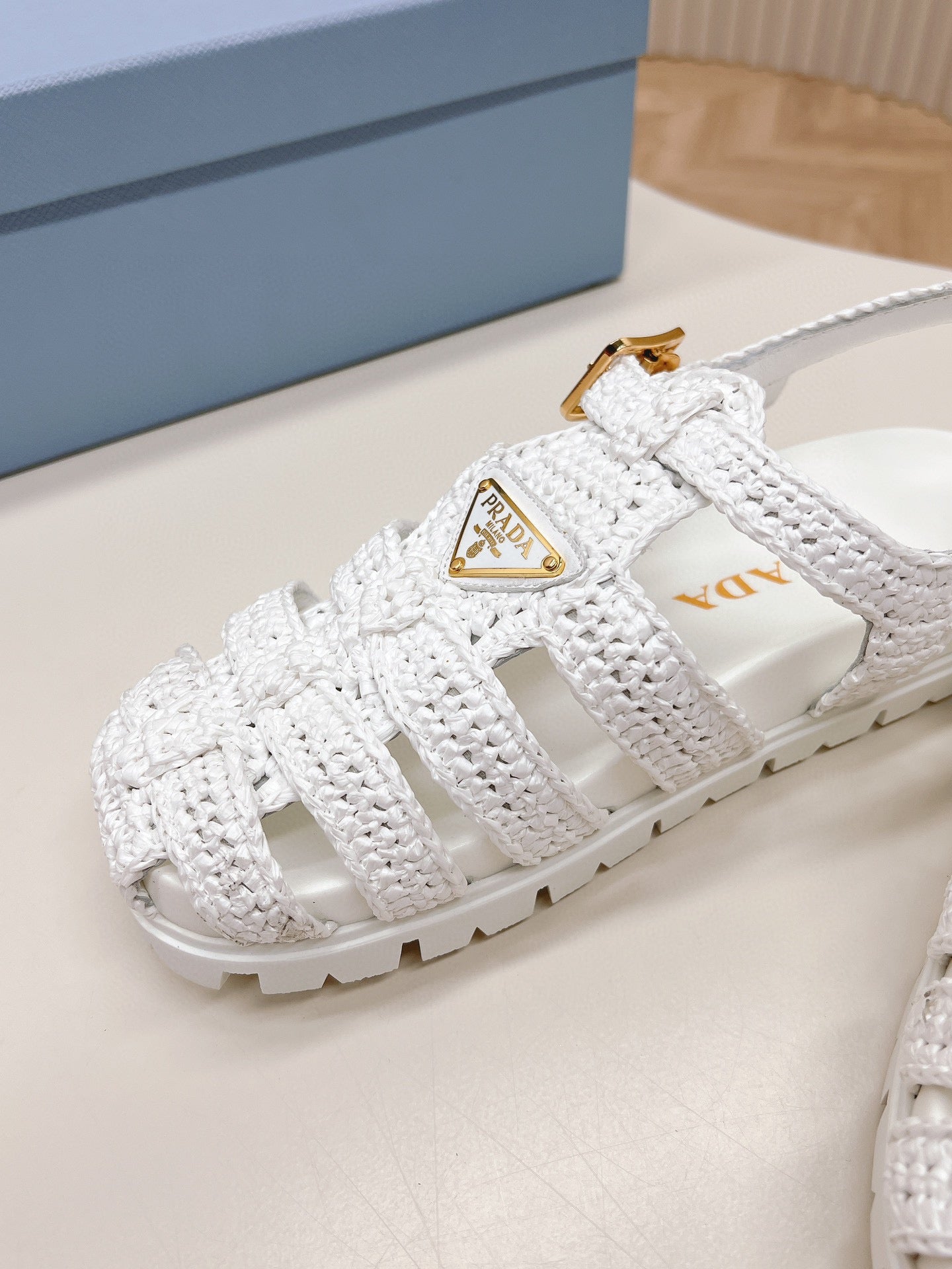 PRA RUBBER FISHERMAN SANDALS WHITE LAMBSKIN - 35
