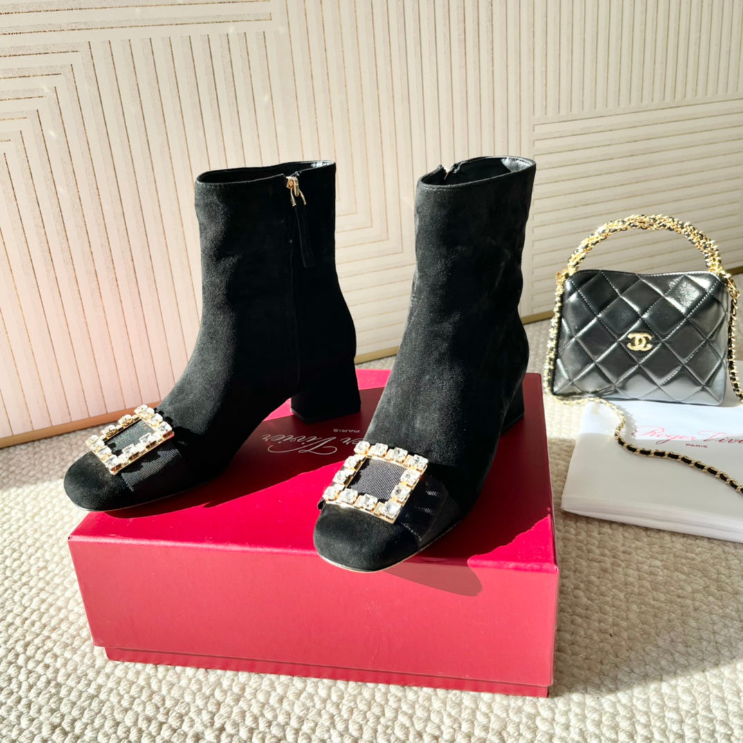 BELLE VIVIER ANKLE BOOTS IN BLACK SUEDE RHINESTONE BUCKLE - 35