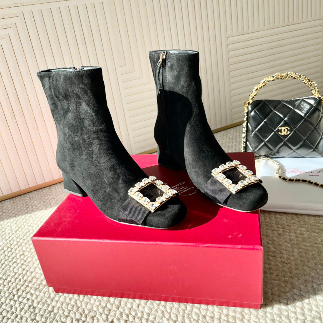 BELLE VIVIER ANKLE BOOTS IN BLACK SUEDE RHINESTONE BUCKLE - 35