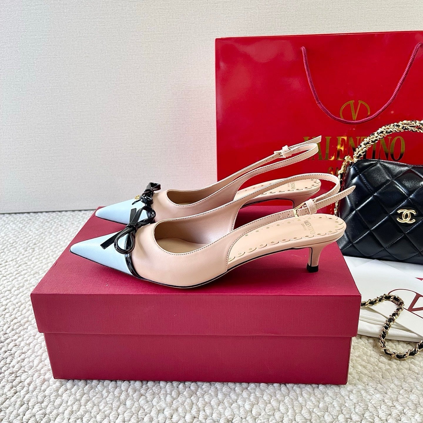 VLTN HIGH SLINGBACK 25S 40 MM IN SKY BLUE MIX NUDE LAMBSKIN WITH BOW - 35