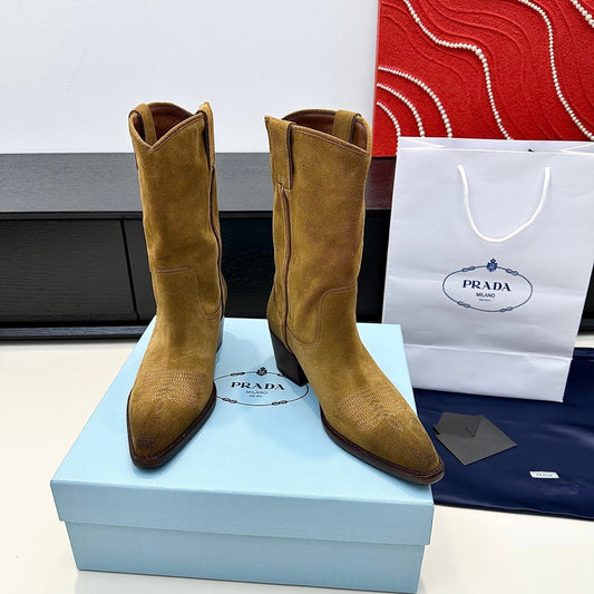 PRADA 25S POINTED-TOE LOW-CUT BOOTS IN CARAMEL BROWN SUEDE - 35