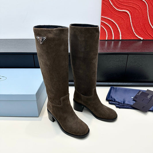 PRADA 25S HIGH-CUT BOOTS 55 MM IN EARTH BROWN SUEDE - 35