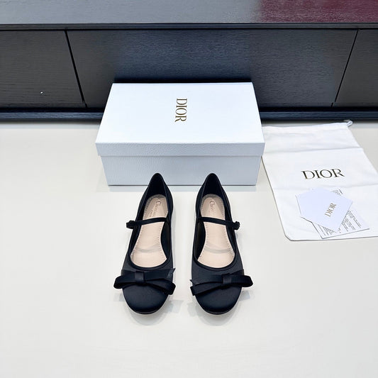Балетки DIOR 26S LOVELY-D з чорного атласу з бантом