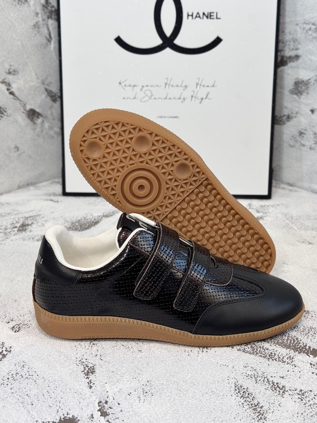 RETRO SNEAKERS WITH RIPTAPE STRAPS IN BLACK LAMBSKIN KNITTED PATTERN - 35