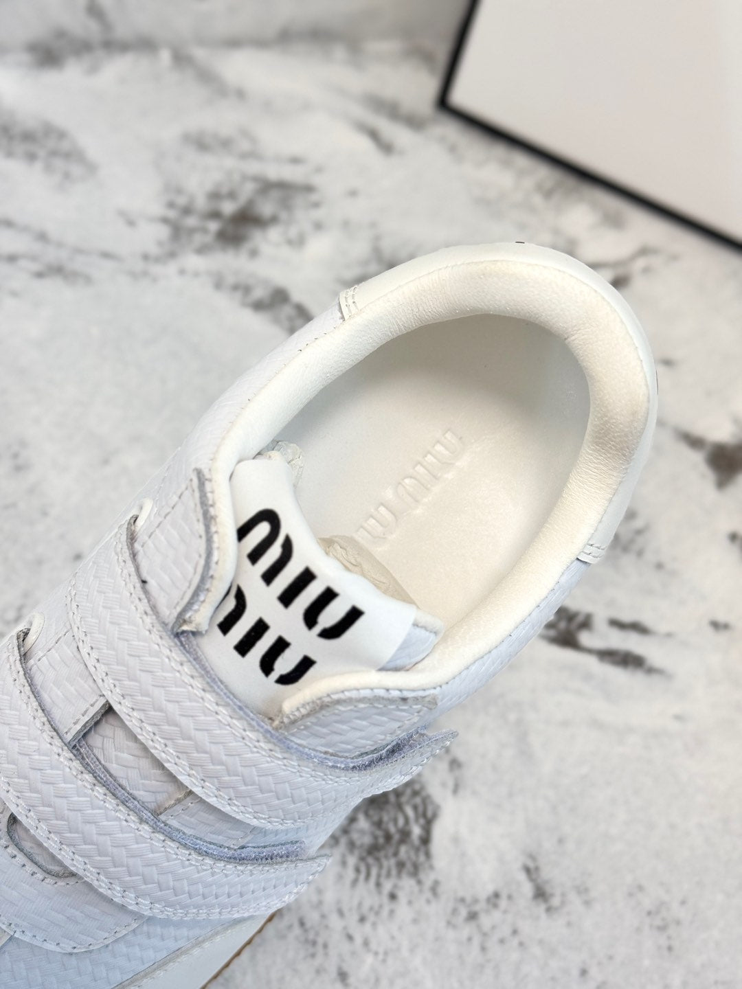 RETRO SNEAKERS WITH RIPTAPE STRAPS IN WHITE LAMBSKIN KNITTED PATTERN - 35