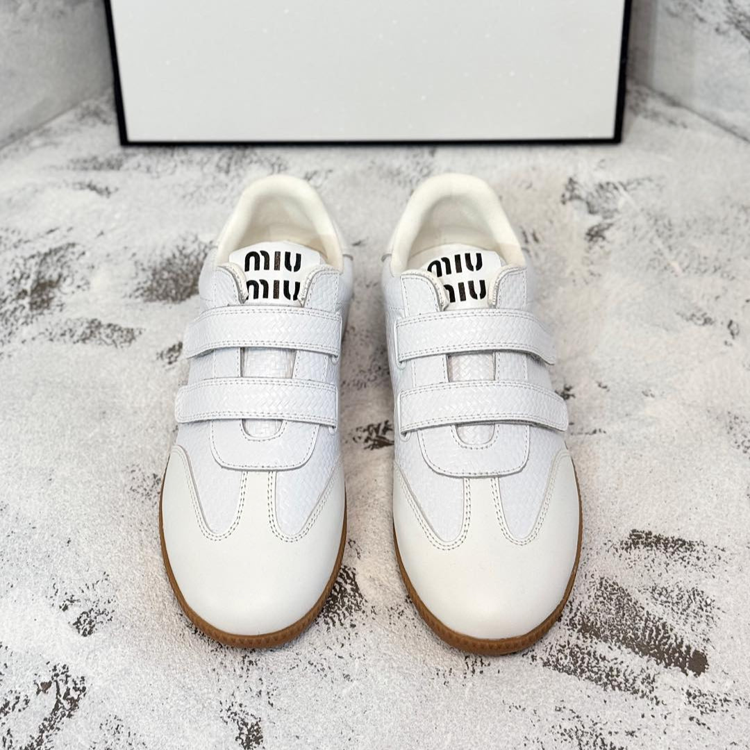 RETRO SNEAKERS WITH RIPTAPE STRAPS IN WHITE LAMBSKIN KNITTED PATTERN - 35