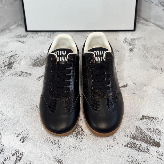 RETRO SNEAKERS IN BLACK LAMBSKIN WITH KNITTED PATTERN - 35