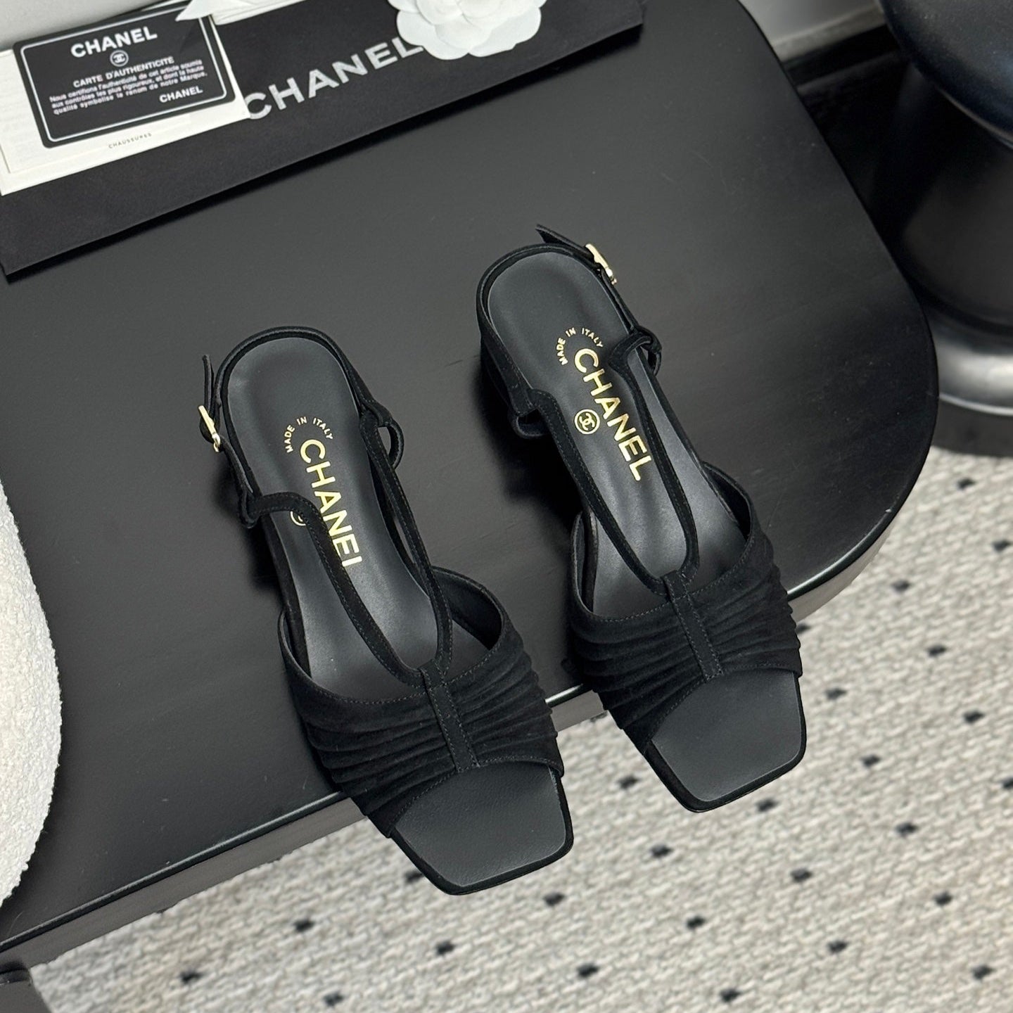 CC HIGH HEELS IN BLACK QUILTED SUEDE - 35