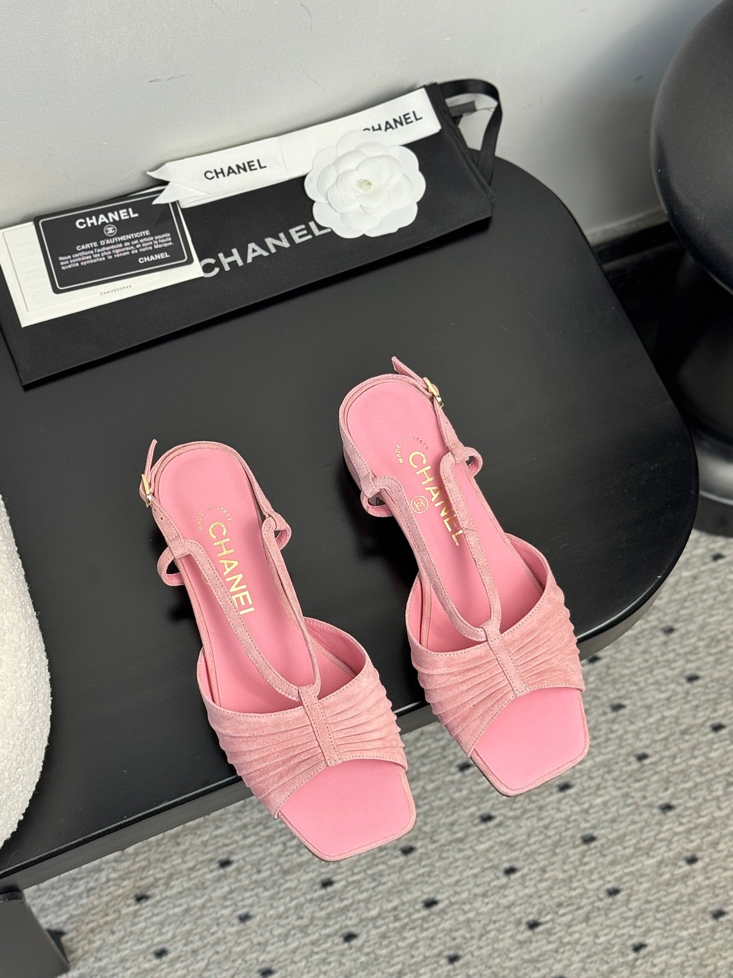 CC HIGH HEELS IN PINK QUILTED SUEDE - 35