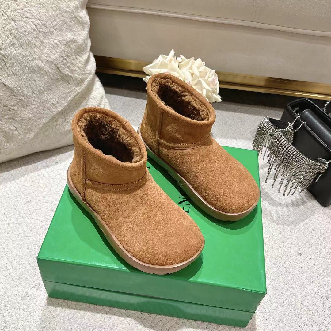 SNAP MINI ANKLE BOOTS IN BRONZE BROWN SUEDE AND SHEARLING LINING - 35