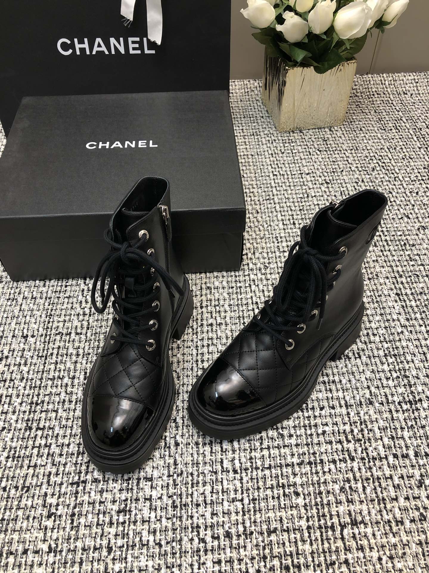 SHORT BOOTS BLACK LAMBSKIN - 34