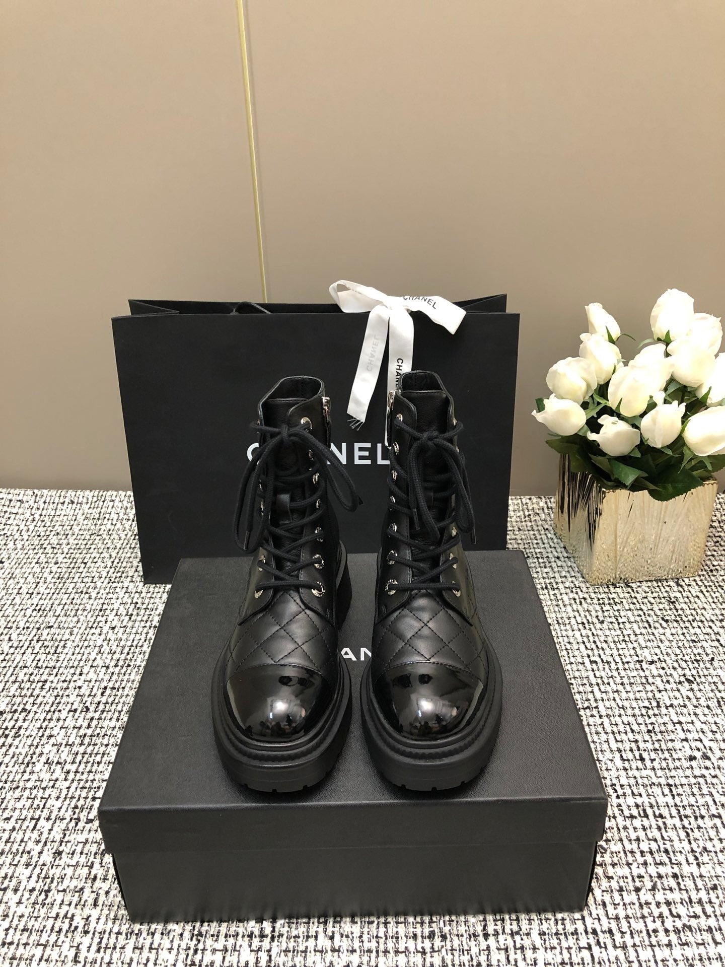 SHORT BOOTS BLACK LAMBSKIN - 34