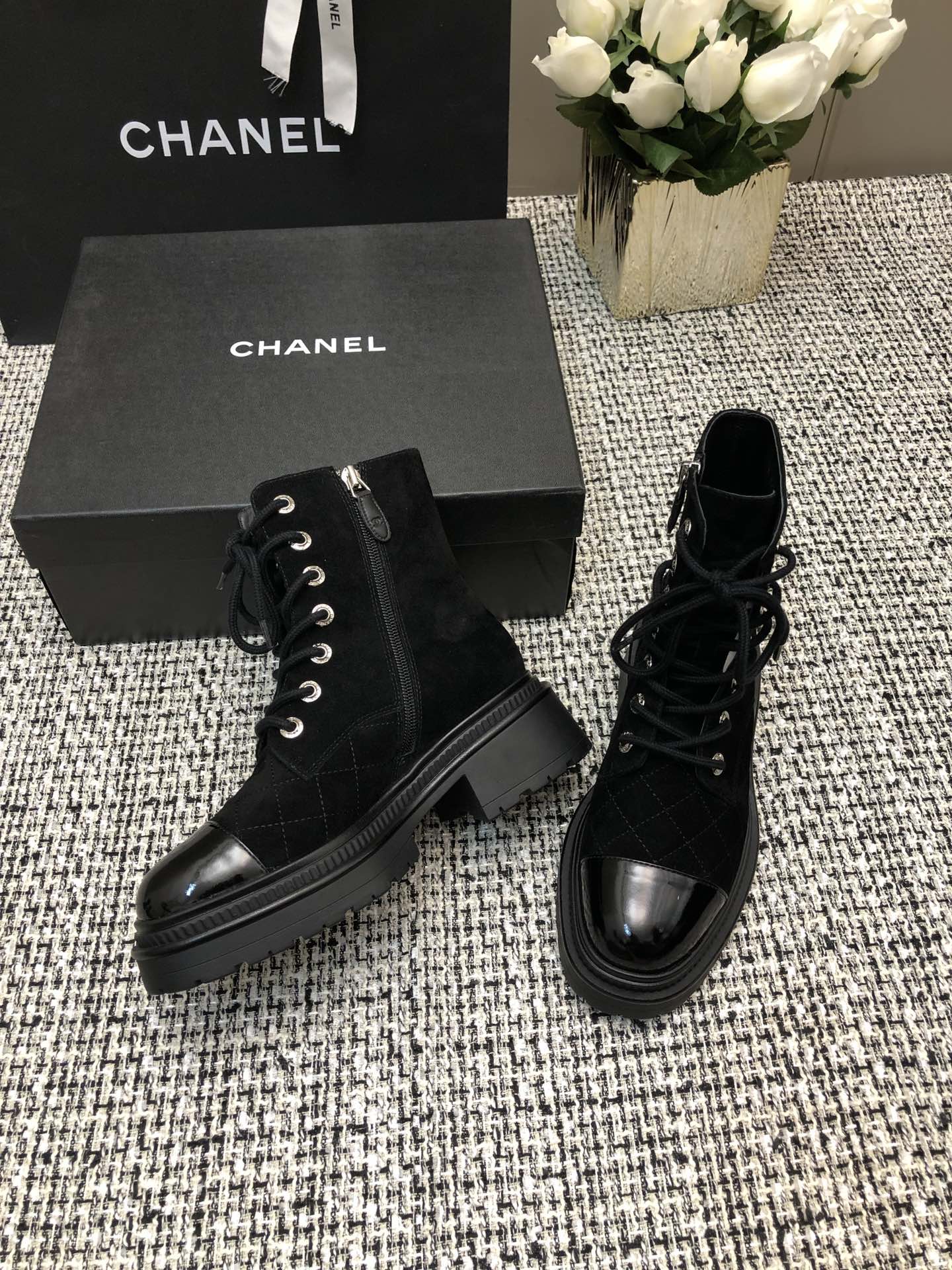 SHORT BOOTS BLACK SUEDE LAMBSKIN - 34