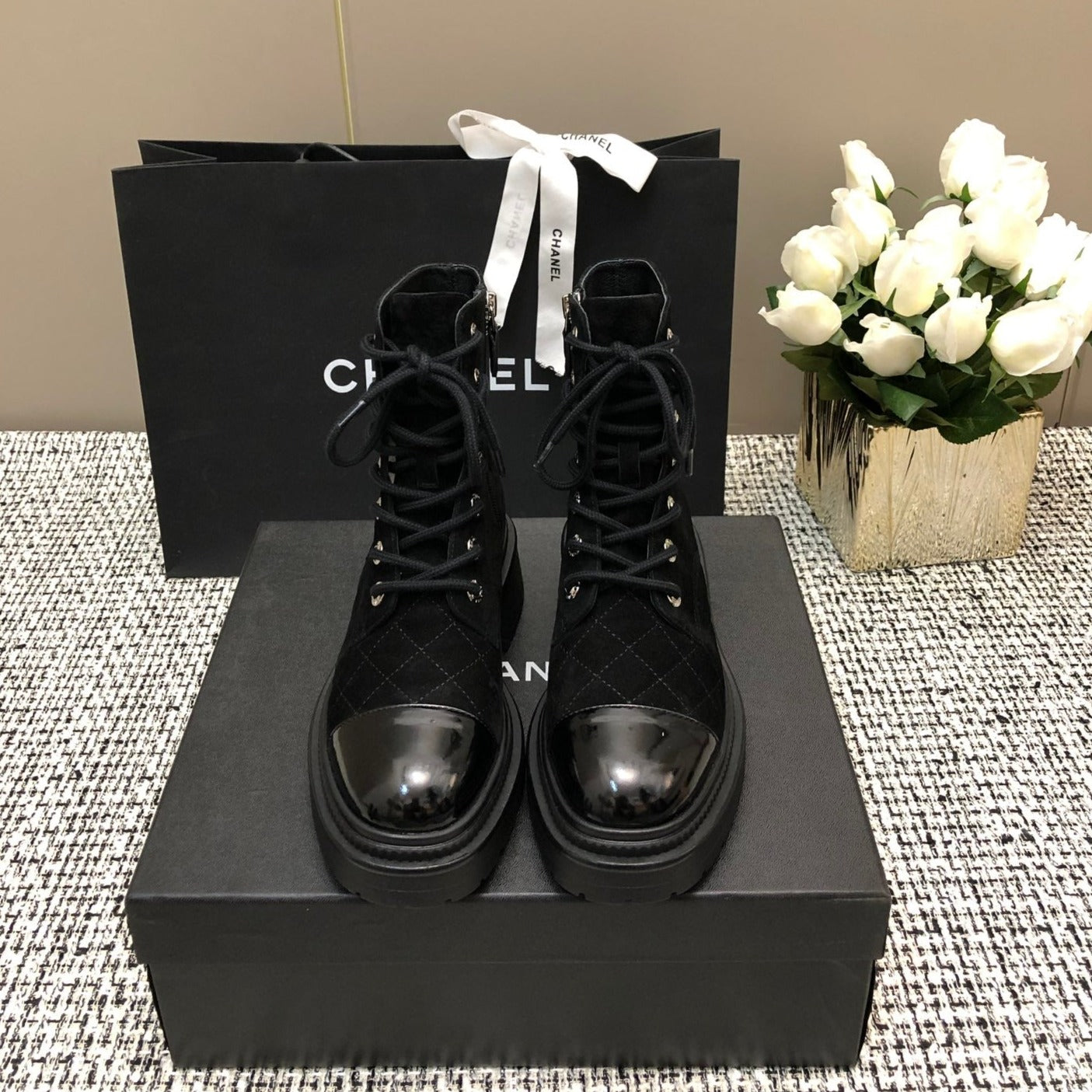 SHORT BOOTS BLACK SUEDE LAMBSKIN - 34
