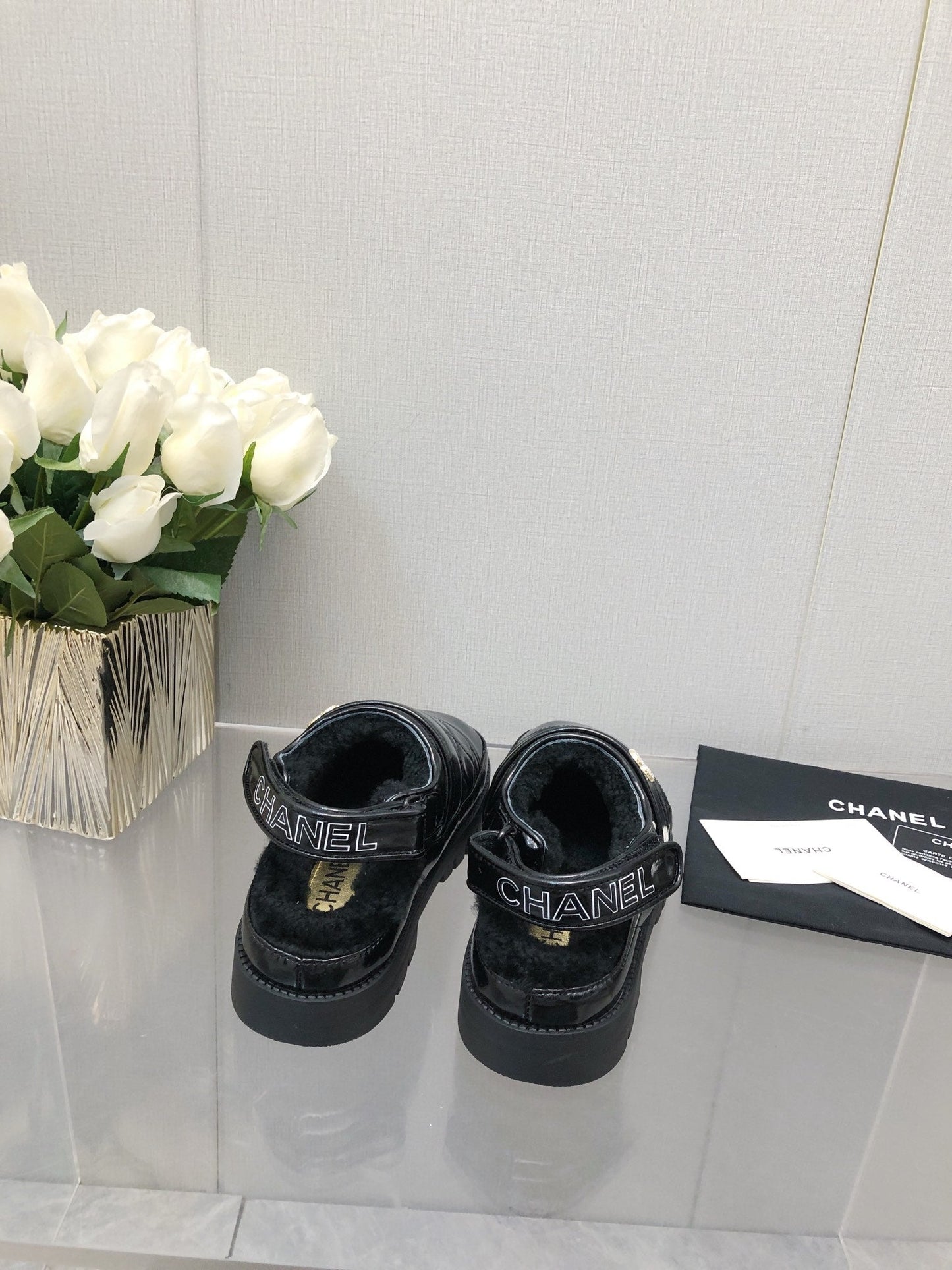 CHUNKY PLATFORM SHEARLING SLIPPER BLACK LAMBSKIN - 35