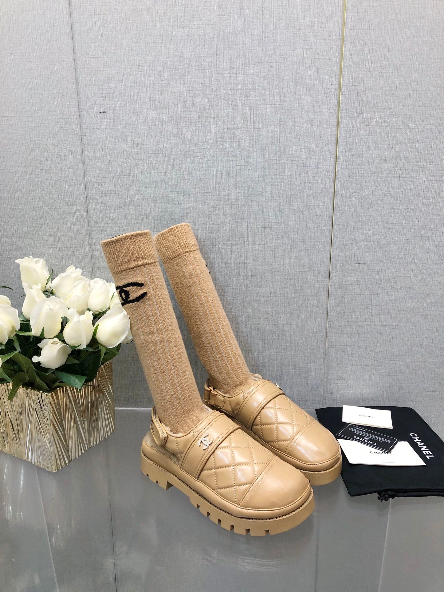 CHUNKY PLATFORM SHEARLING SLIPPER BEIGE CREAM LAMBSKIN - 35