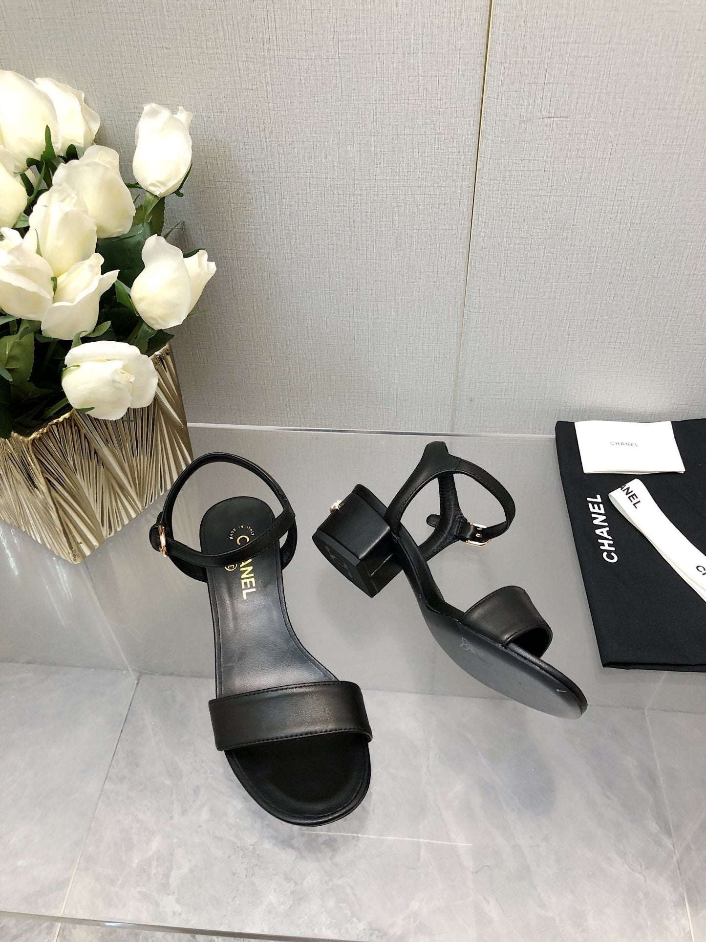 BLOCK HEEL 5 CM SANDAL IN BLACK LAMBSKIN - 35