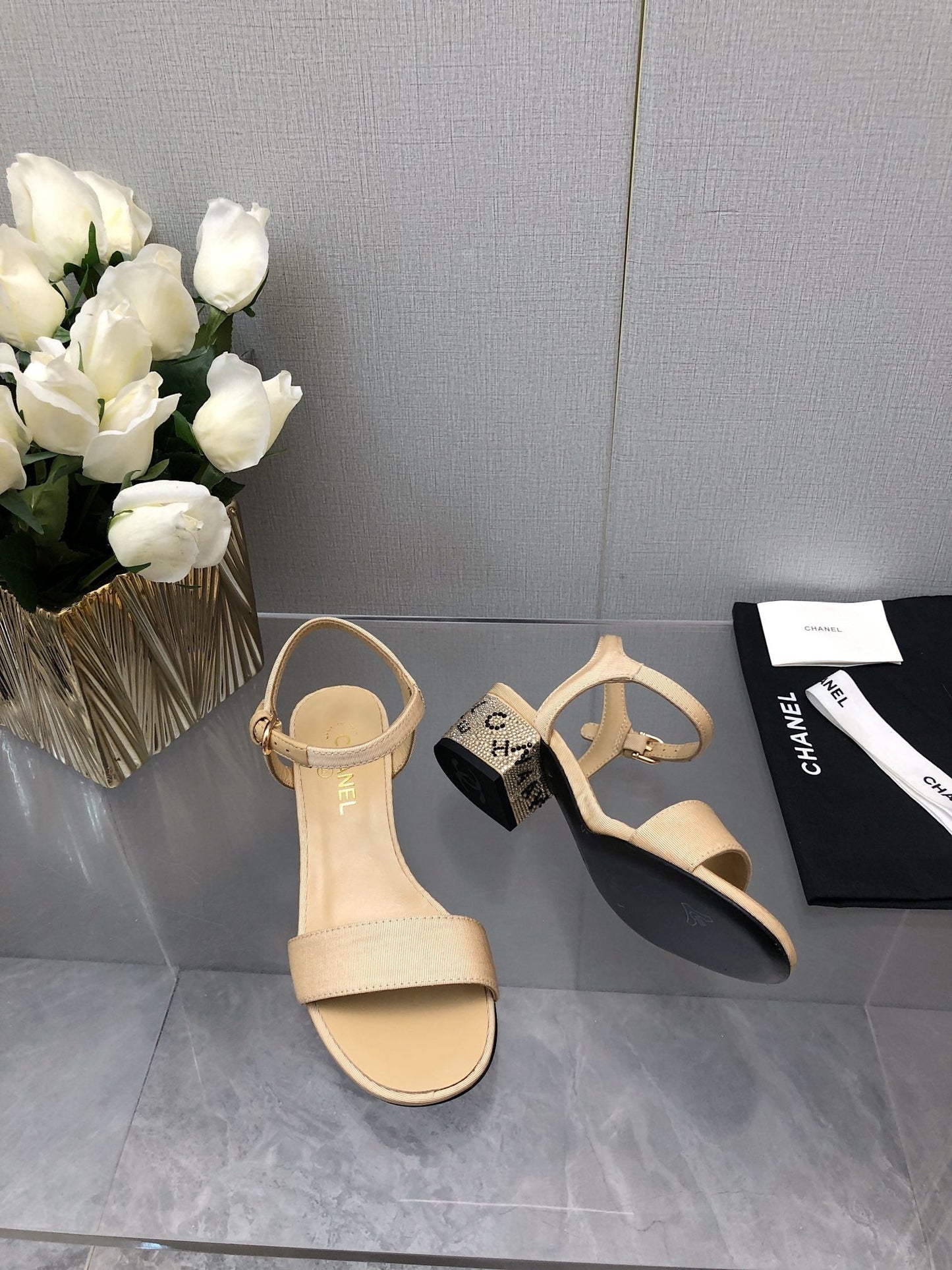 BLOCK HEEL WITH CRYSTAL 5 CM SANDAL IN SAND BROWN FABRIC - 35