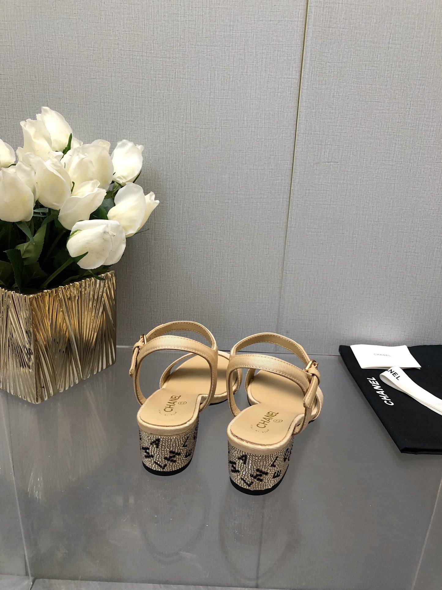BLOCK HEEL WITH CRYSTAL 5 CM SANDAL IN SAND BROWN FABRIC - 35