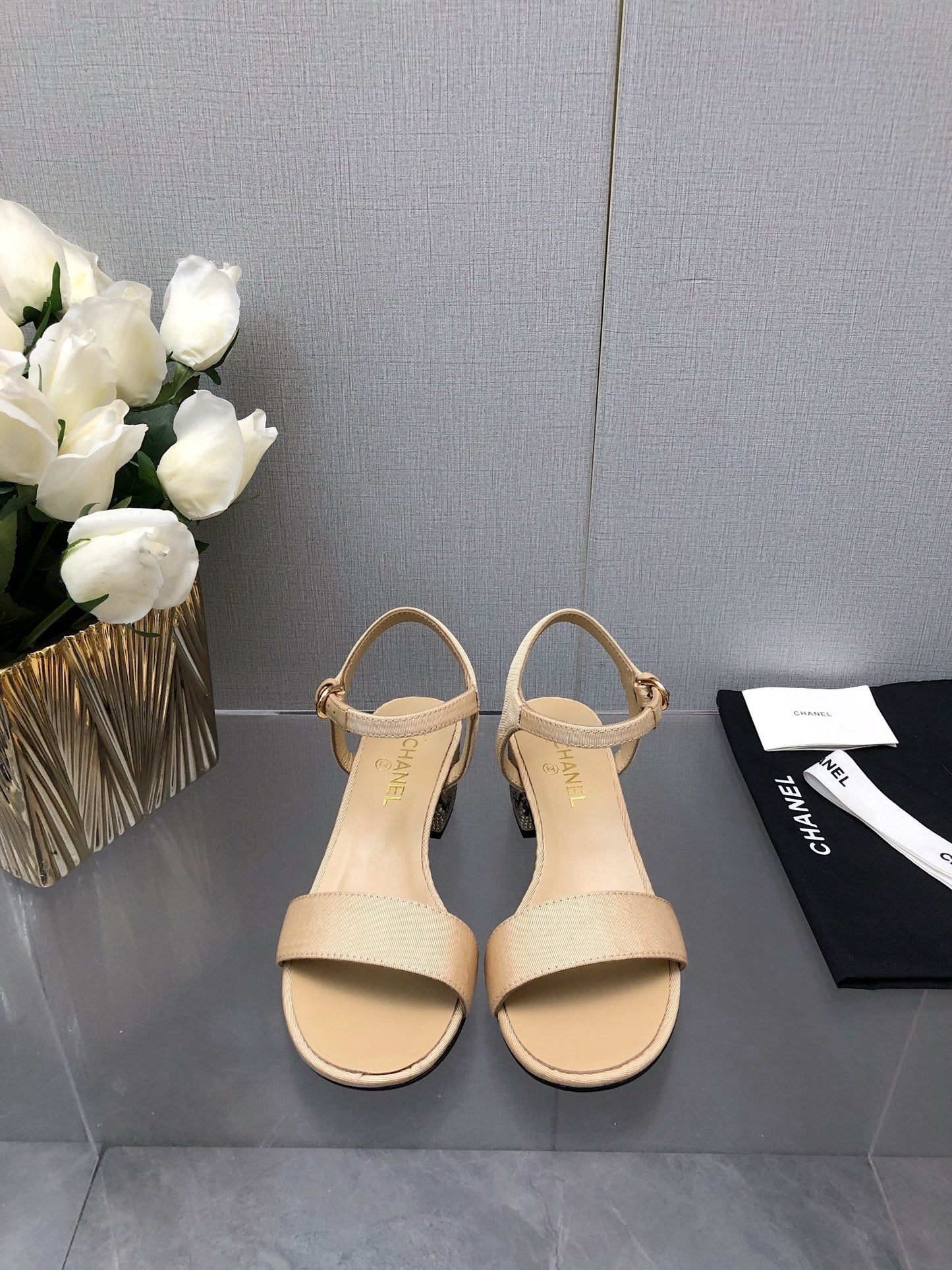 BLOCK HEEL WITH CRYSTAL 5 CM SANDAL IN SAND BROWN FABRIC - 35
