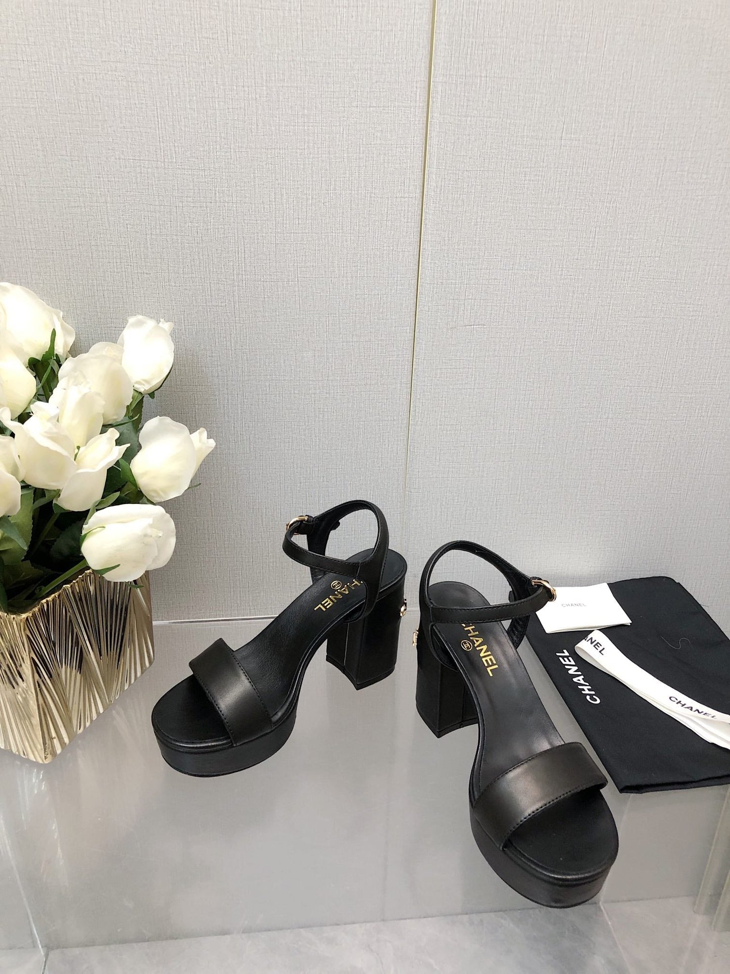BLOCK HEEL 9 CM SANDAL IN BLACK LAMBSKIN - 35