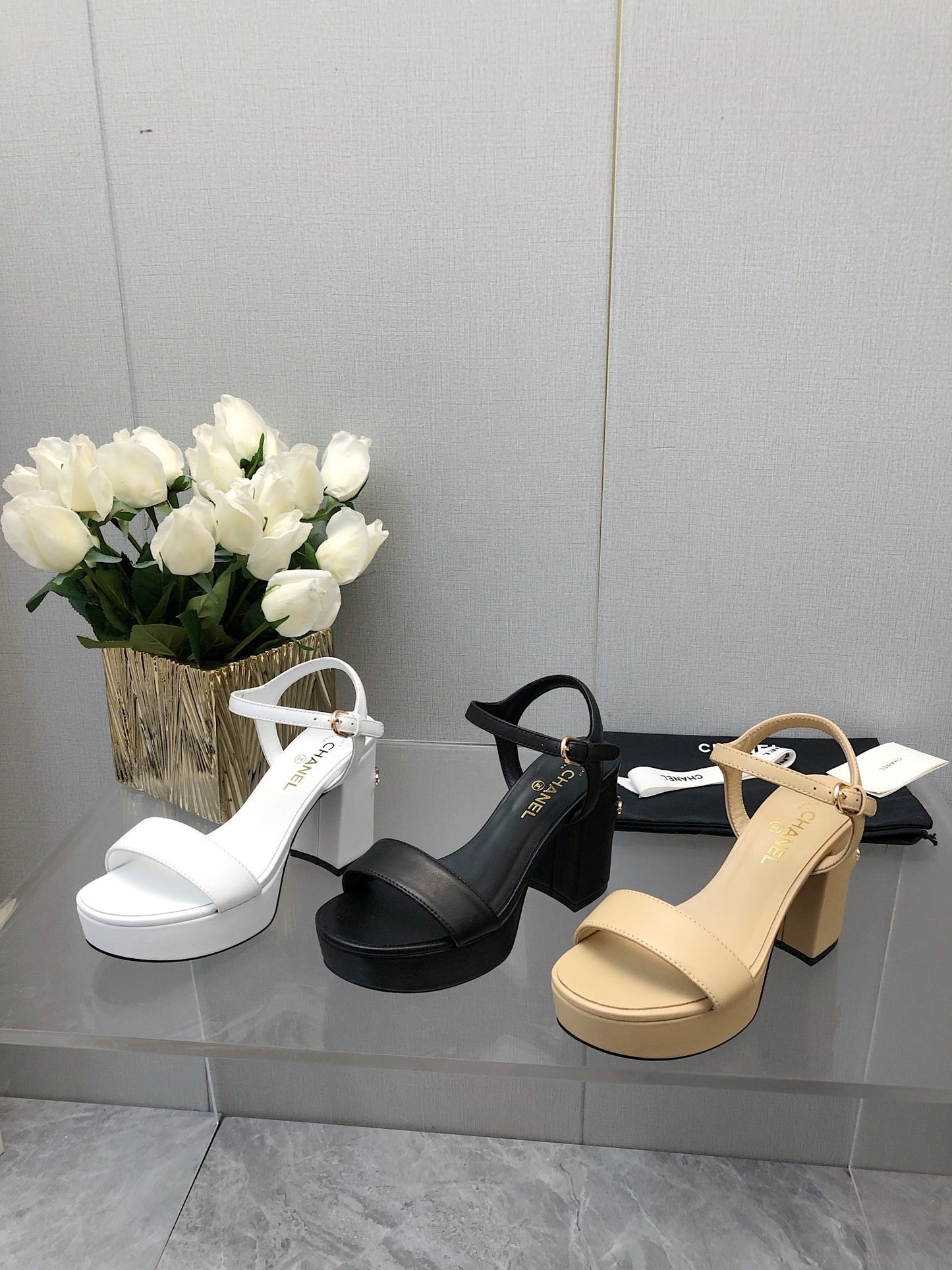 BLOCK HEEL 9 CM SANDAL IN BLACK LAMBSKIN - 35