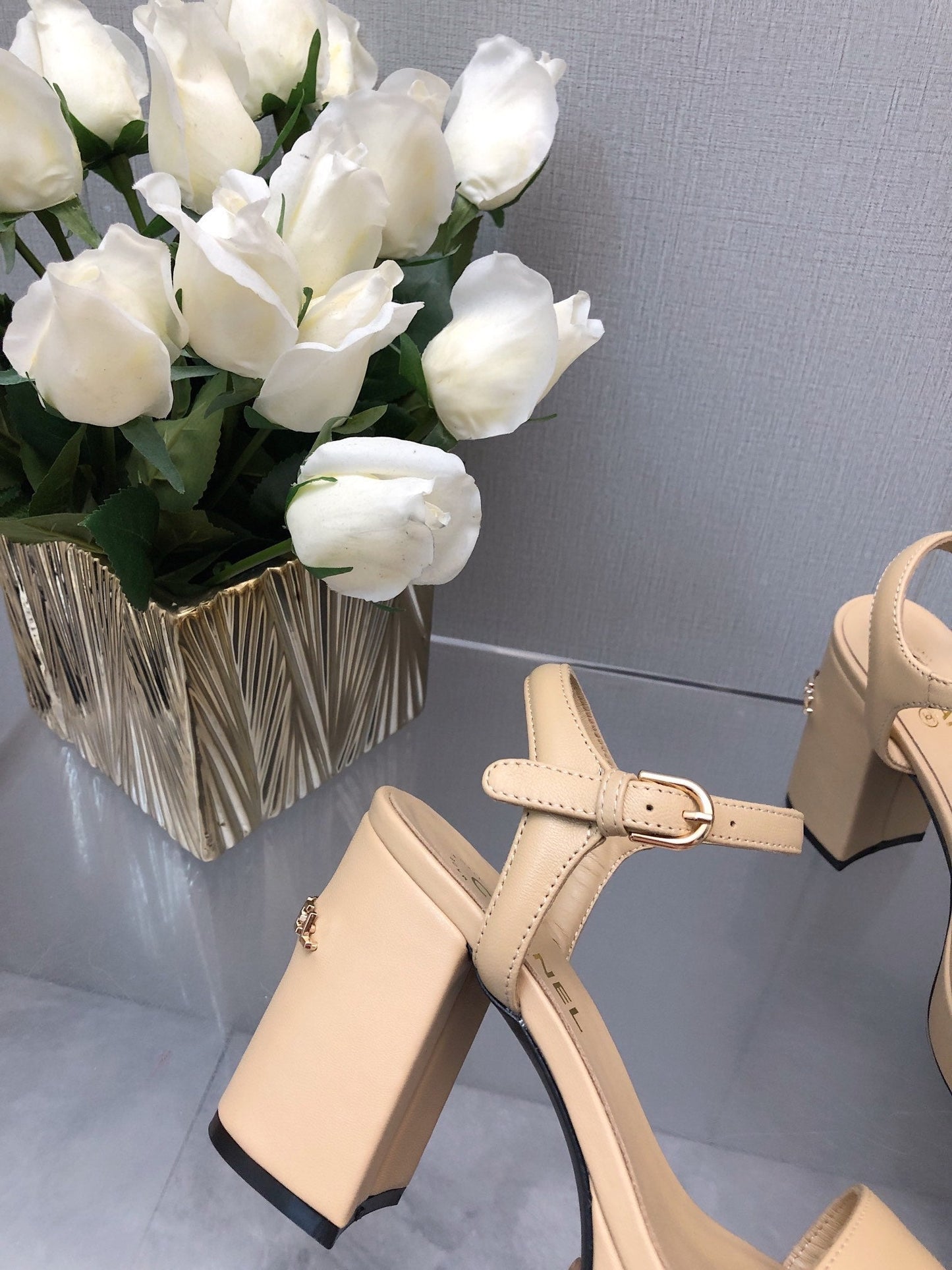 BLOCK HEEL 9 CM SANDAL IN SAND BROWN LAMBSKIN - 35