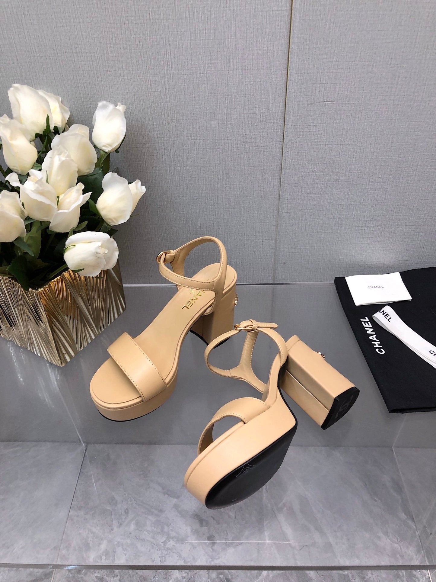 BLOCK HEEL 9 CM SANDAL IN SAND BROWN LAMBSKIN - 35