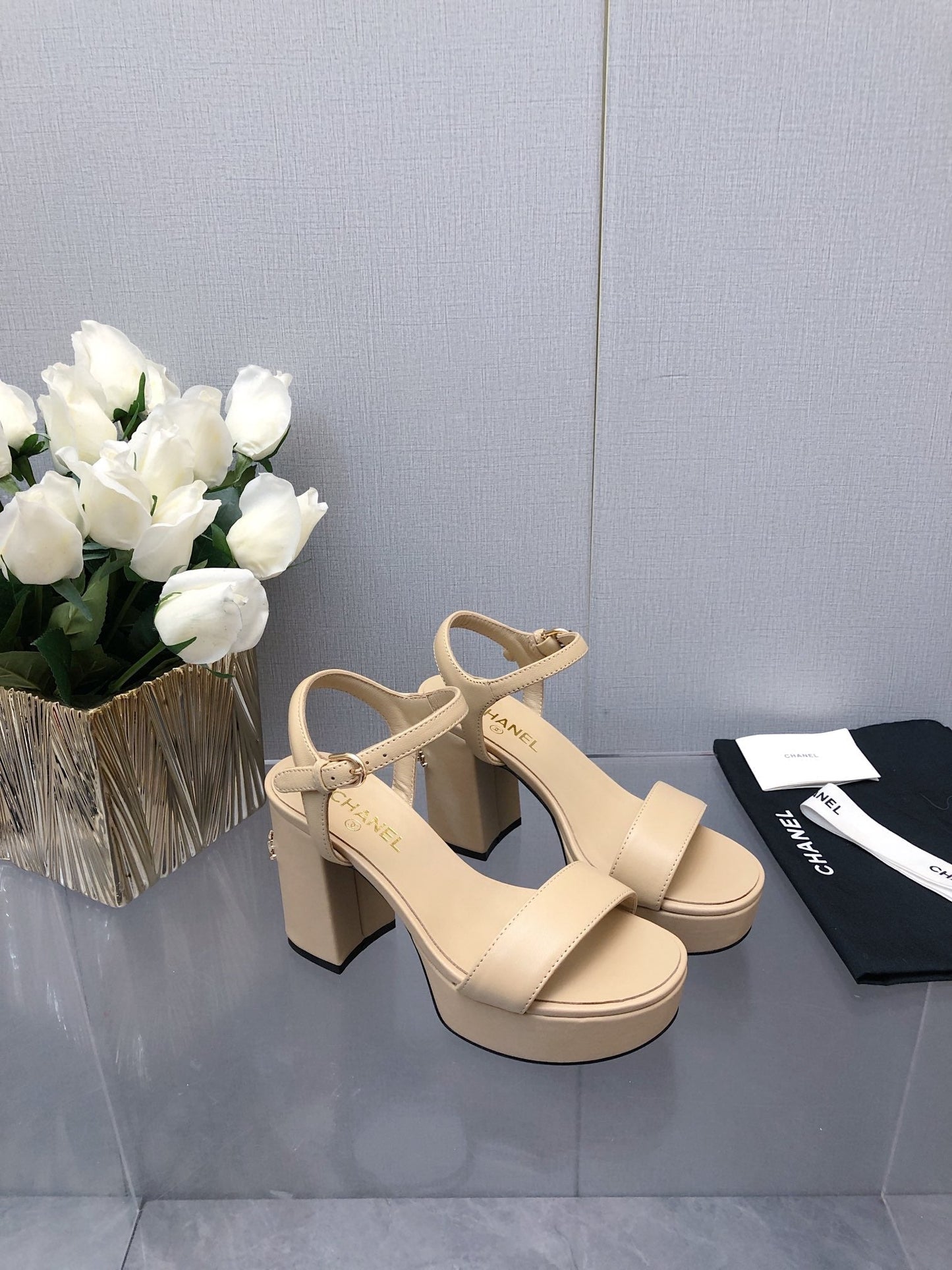 BLOCK HEEL 9 CM SANDAL IN SAND BROWN LAMBSKIN - 35