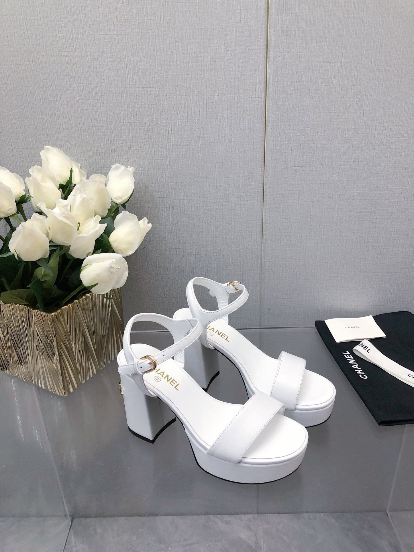 BLOCK HEEL 9 CM SANDAL IN WHITE LAMBSKIN - 35