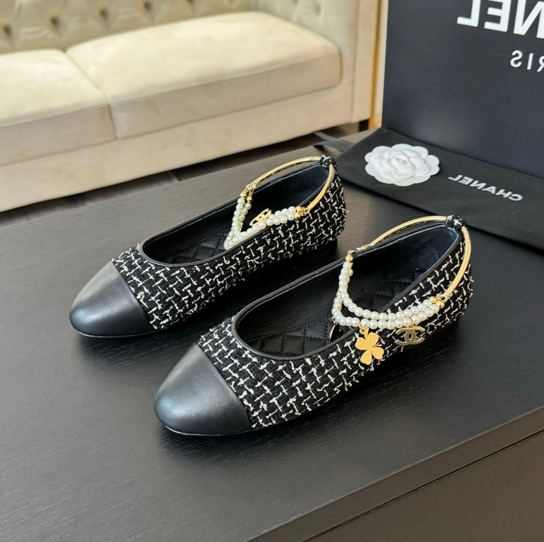 Double Strap Chunky Heel Mary Jane Shoes Black/White Caro - 35