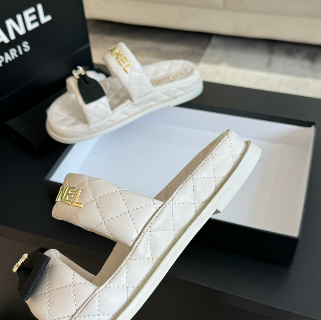 Mule Sandals Lambskin White Black - 34