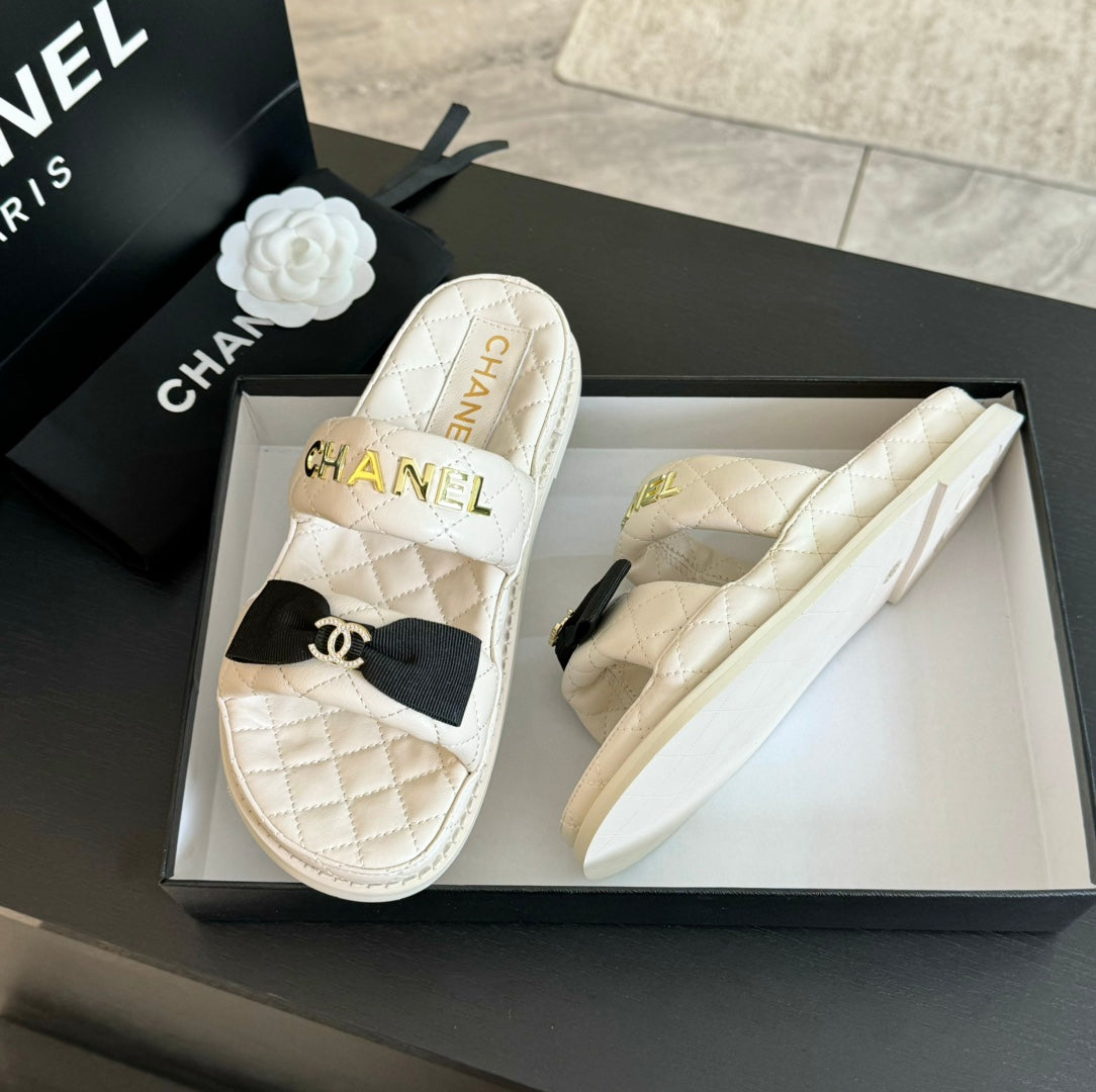 Mule Sandals Lambskin White Black - 34