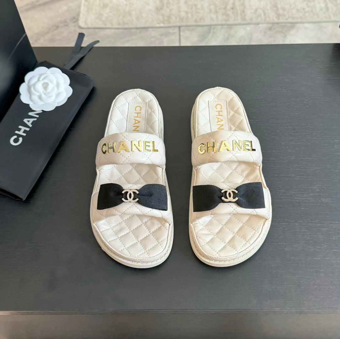 Mule Sandals Lambskin White Black - 34