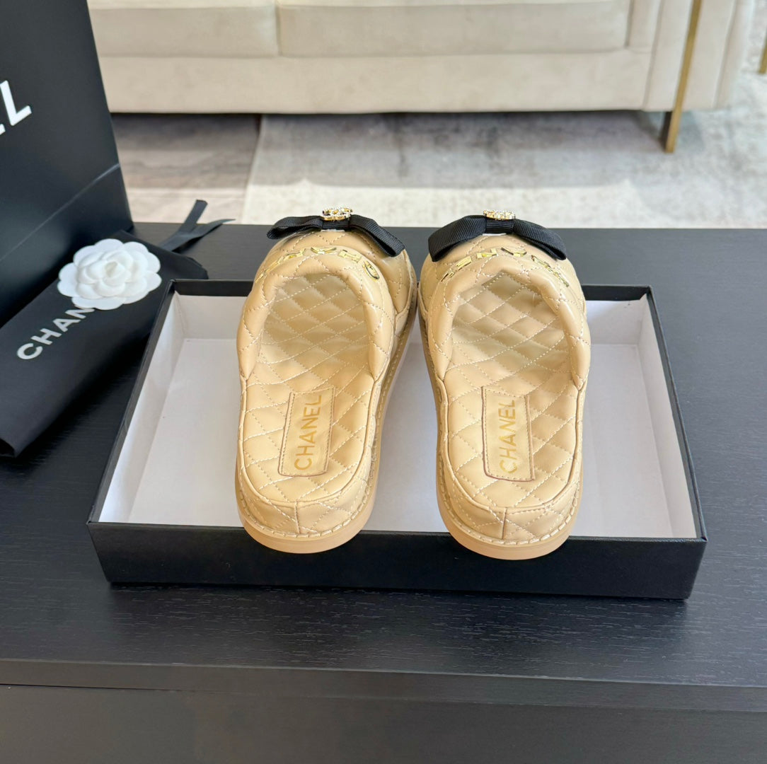 Mule Sandals Lambskin Beige Cream - 34