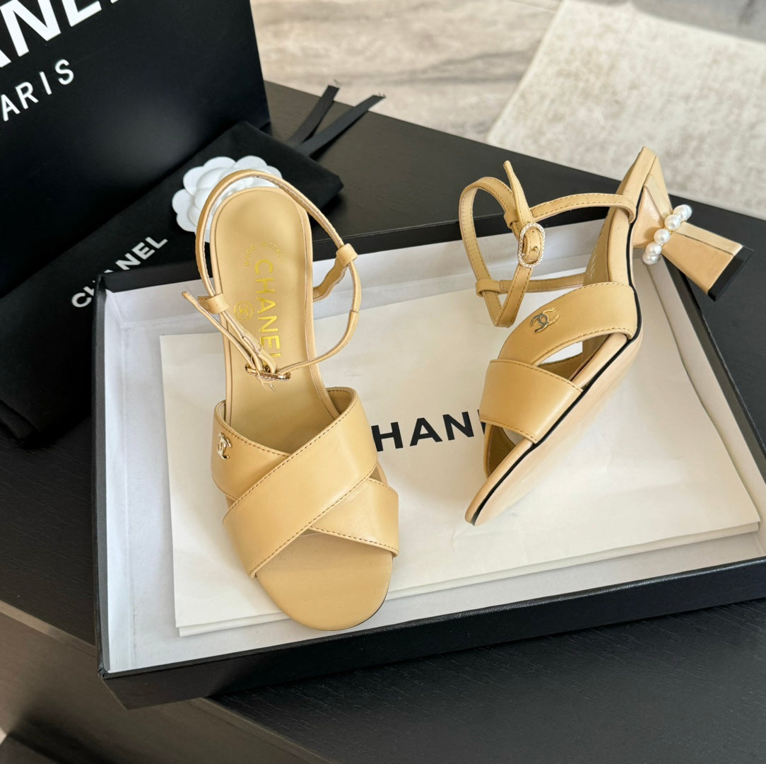 High Sandals Lambskin Yellow Cream - 34