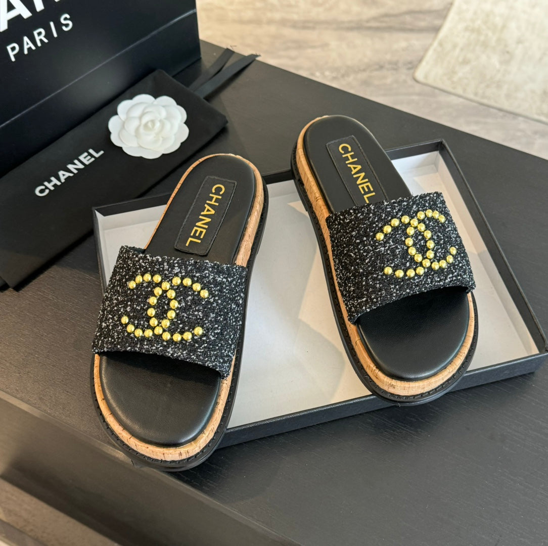 Double C Wood Grain Platform Slippers Black Wool - 35