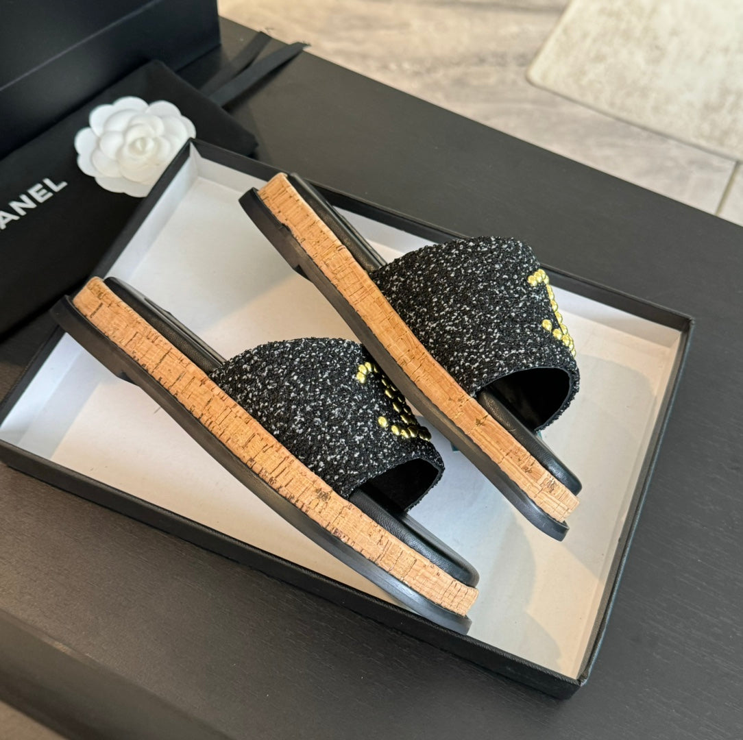 Double C Wood Grain Platform Slippers Black Wool - 35