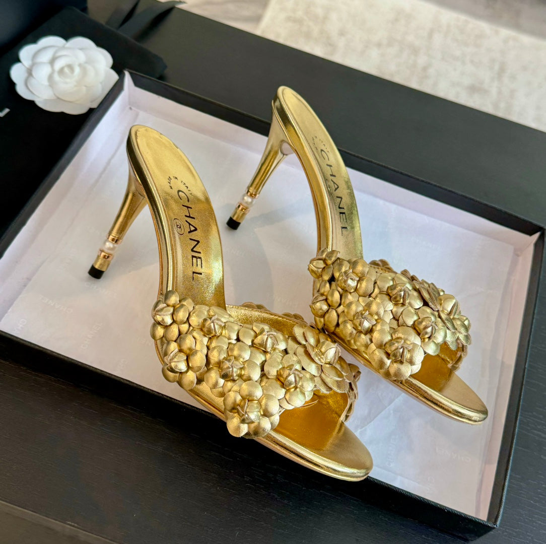 CC Little Camellia World Thin High Heels Gold Lambskin - 35