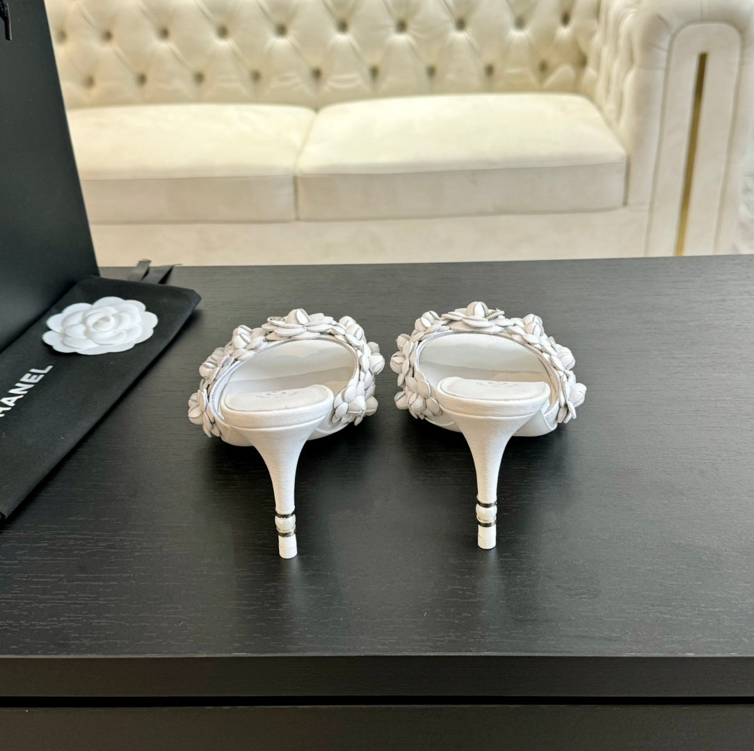 CC Little Camellia World Thin High Heels White Lambskin - 35