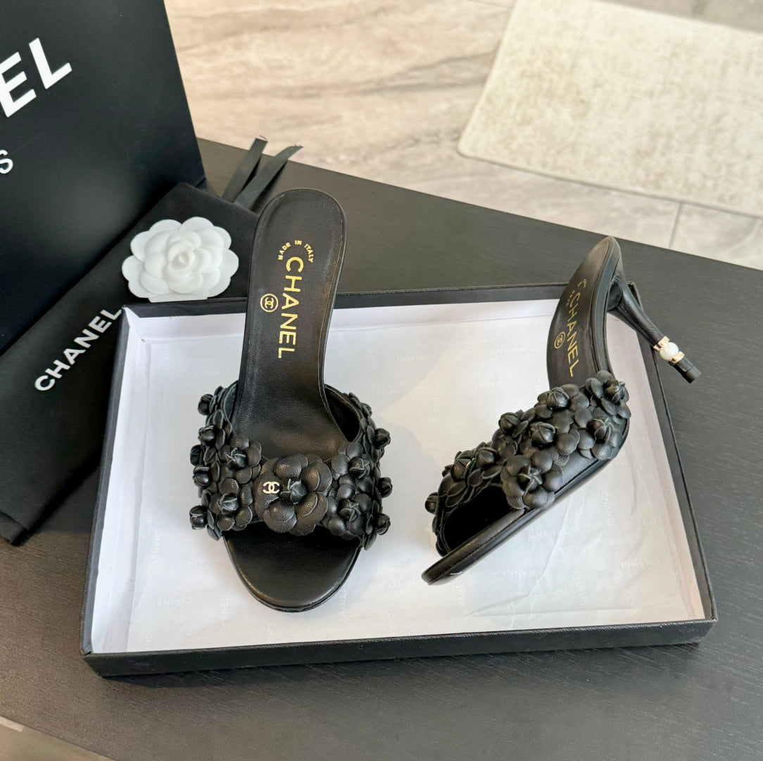 CC Little Camellia World Thin High Heels Black Lambskin - 35
