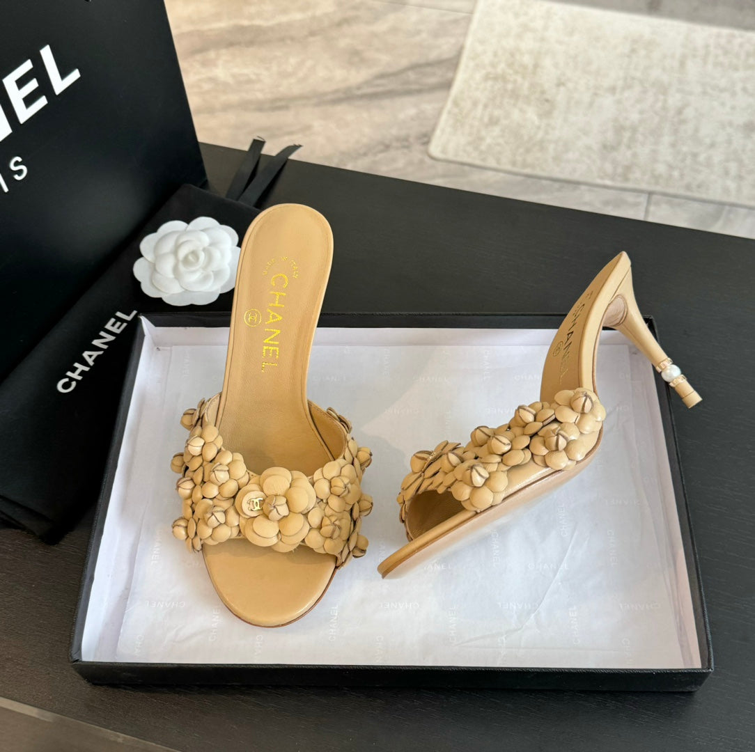 CC Little Camellia World Thin High Heels Tan Brown Lambskin - 35